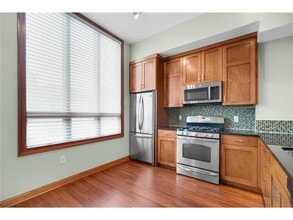 2707 1st Ave S in Minneapolis, MN - Foto de edificio - Building Photo