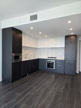 2425 Alpha Av in Burnaby, BC - Building Photo - Building Photo