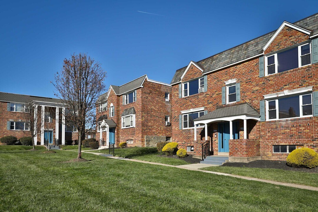 Airy Avenue Apartments in Philadelphia, PA - Foto de edificio