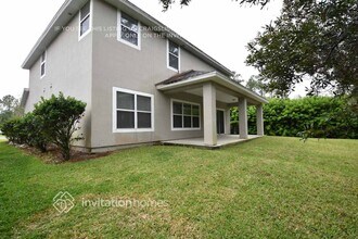 218 Thornloe Dr in Saint Johns, FL - Foto de edificio - Building Photo