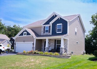 7320 Blackwell Dr in Sunbury, OH - Building Photo - Building Photo