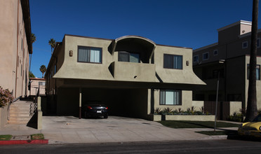 1308 Amherst Ave in Los Angeles, CA - Building Photo - Building Photo