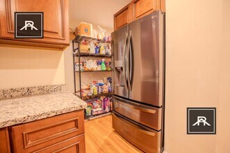 66 Egmont St in Brookline, MA - Building Photo - Building Photo