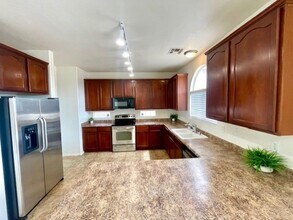 45137 Sage Brush Dr in Maricopa, AZ - Building Photo - Building Photo