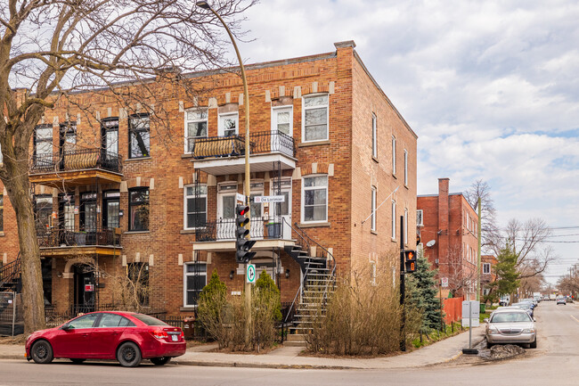 5761-5767 De Lorimier Av in Montréal, QC - Building Photo - Primary Photo
