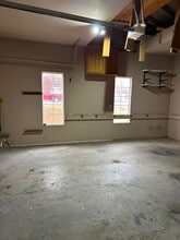 2073 California Ave in Klamath Falls, OR - Building Photo - Building Photo