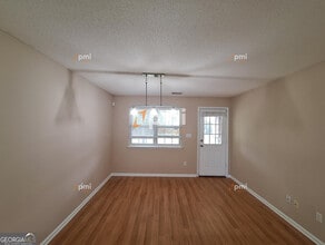 204 Westcliff Center St in Warner Robins, GA - Building Photo - Building Photo