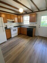 424 Cedar Crk Dr in Jacksonville, NC - Building Photo - Building Photo
