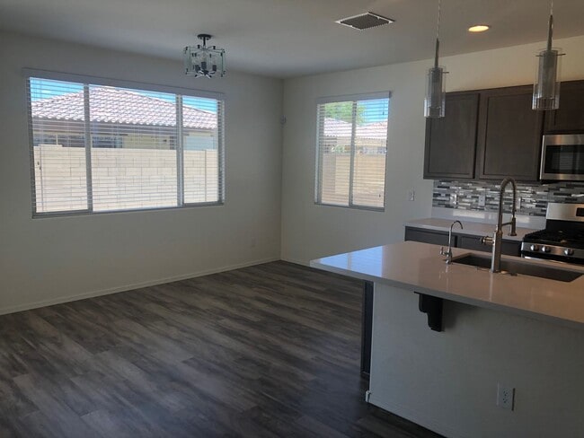 4214 W Winston Dr in Phoenix, AZ - Building Photo - Building Photo