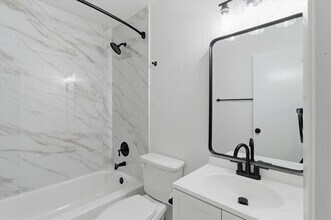 4333 Thicket Dr in Garland, TX - Building Photo - Building Photo