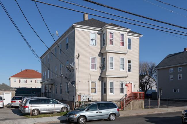 257 Flint St in Fall River, MA - Foto de edificio - Building Photo