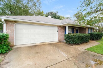 118 Windchase Dr in Brandon, MS - Building Photo - Building Photo