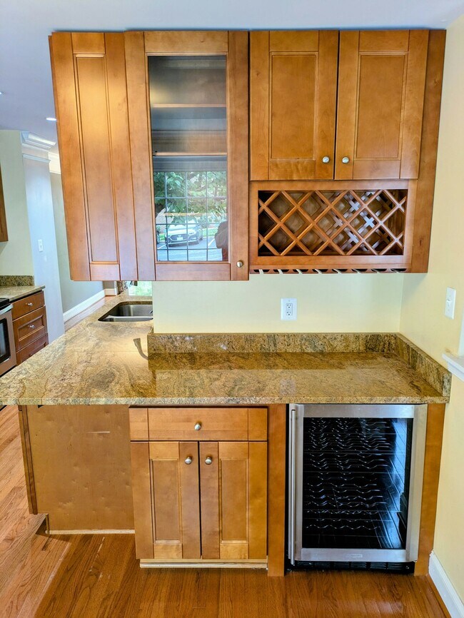 4530 Airlie Way in Annandale, VA - Building Photo - Building Photo