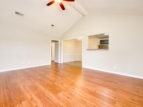 208 Tamara Dr in Georgetown, TX - Building Photo - Building Photo