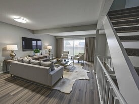 Northgate on Sharon in Columbus, OH - Building Photo