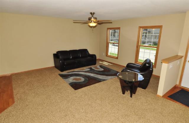 2533 Leopold Way, Unit 2533 Leopold in Sun Prairie, WI - Building Photo - Building Photo