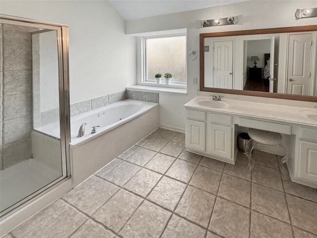 property at 62 N Abram Cir