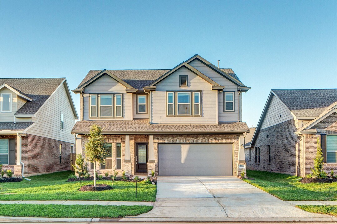 3318 Paddock Landing St in Richmond, TX - Building Photo