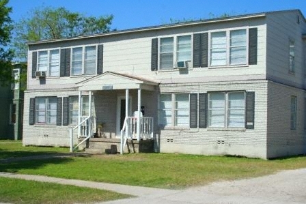 646 Robinson St in Corpus Christi, TX - Foto de edificio