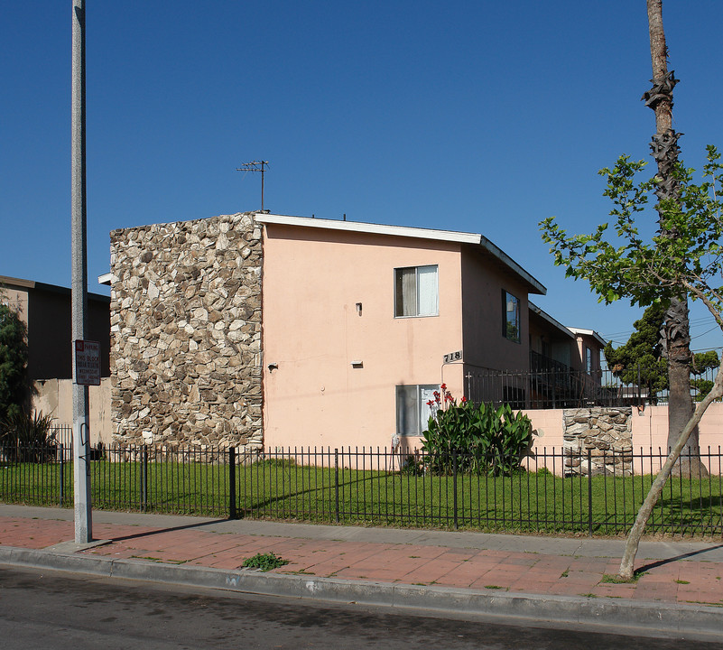 718 S Townsend St in Santa Ana, CA - Building Photo