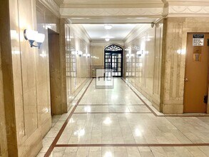 206 W 104th St in New York, NY - Foto de edificio - Building Photo