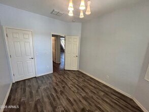 4338 W Heyerdahl Dr in Phoenix, AZ - Building Photo - Building Photo