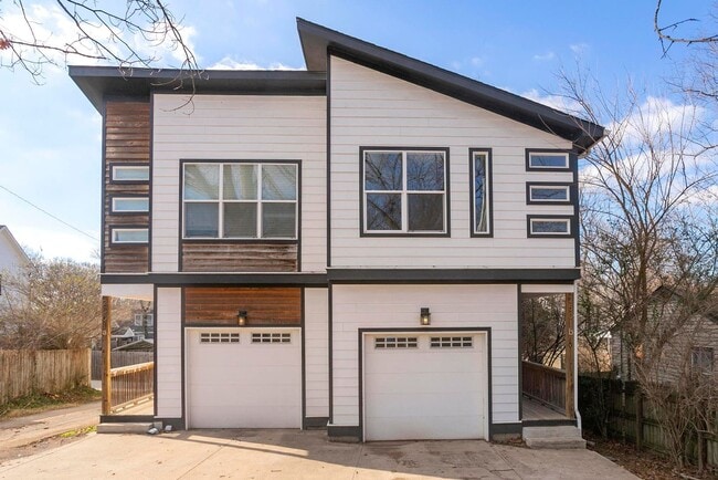 property at 2501B N 16th St