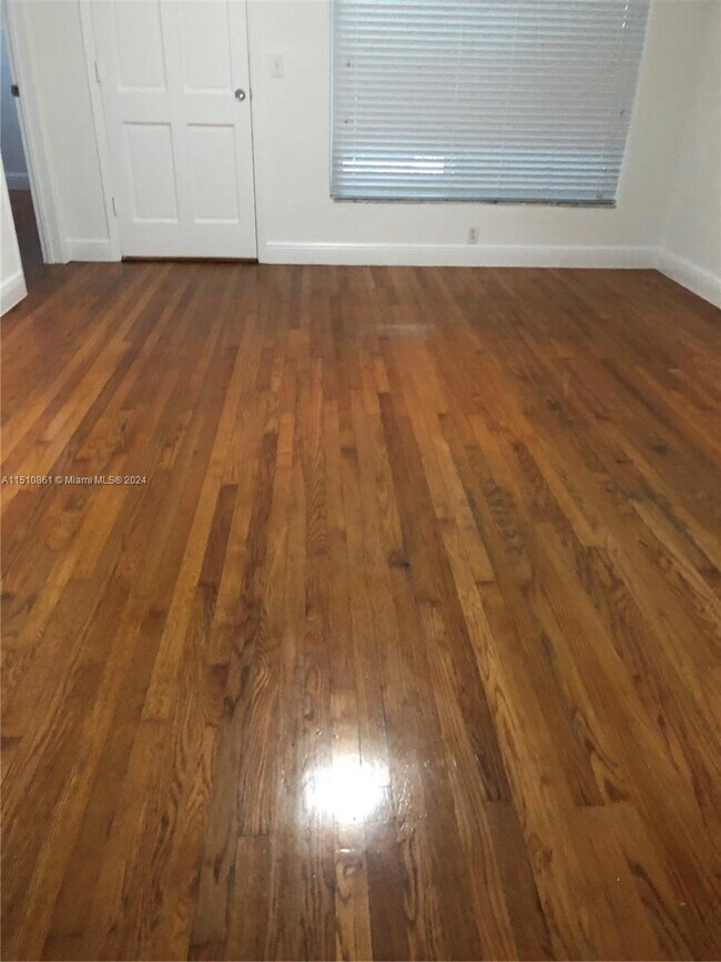 3507 Ponce de Leon, Unit 3507 in Coral Gables, FL - Building Photo - Building Photo