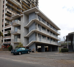 2712 Kuilei St in Honolulu, HI - Building Photo - Building Photo