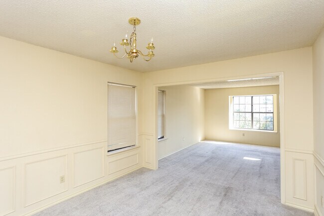 4323 Columbia St in Grand Prairie, TX - Building Photo - Building Photo