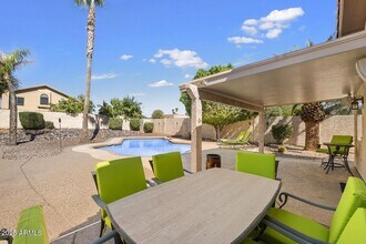 5960 E Phelps Rd in Scottsdale, AZ - Building Photo - Building Photo