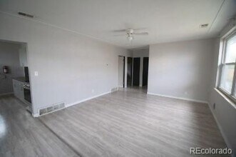 1100 W 43rd Ave in Denver, CO - Building Photo - Building Photo