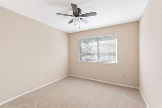 8915 Beau Monde Dr in Houston, TX - Building Photo - Building Photo