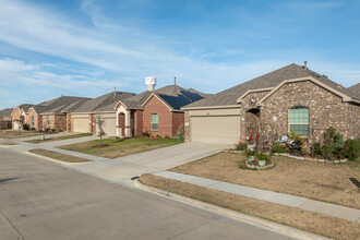 Lennar at Trinity Crossing in Forney, TX - Building Photo - Building Photo