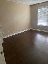 75 Prince Edward Way in Covington, GA - Building Photo - Building Photo