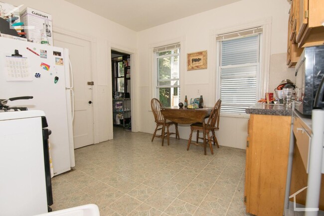 property at 548 Washington St