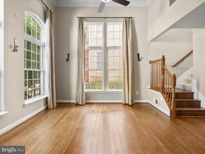 12458 Liberty Bridge Rd in Fairfax, VA - Building Photo - Building Photo