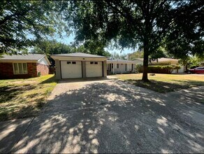 7009 Wayne Ave in Lubbock, TX - Building Photo - Building Photo