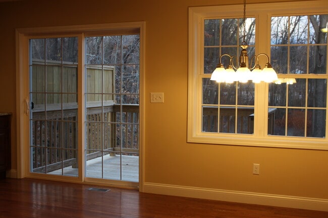 1088 W Boylston St, Unit Apartment for rent
