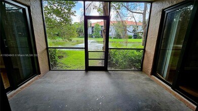 10121 W Sunrise Blvd, Unit 105 in Plantation, FL - Building Photo - Building Photo