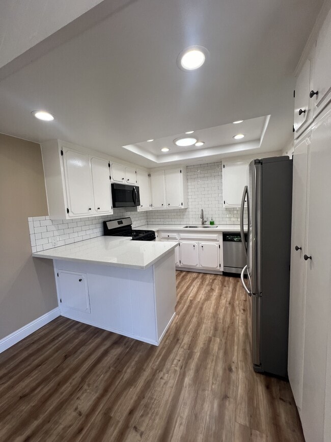 25602 Spinnaker Dr in San Juan Capistrano, CA - Building Photo - Building Photo