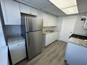 1332 Browning St in Camden, NJ - Building Photo - Building Photo