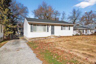 207 Anistasia Dr in St. Louis, MO - Building Photo