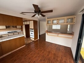 1023 W 20th St, Unit 3 in San Pedro, CA - Building Photo