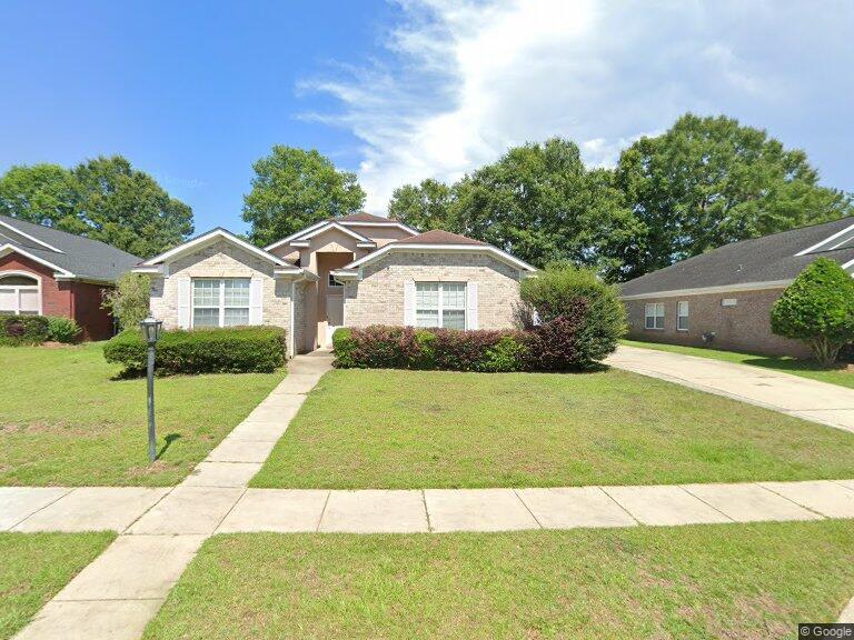 1631 Ashmoor Dr W in Mobile, AL - Building Photo