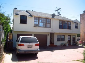 1226 Gordon St Apartments