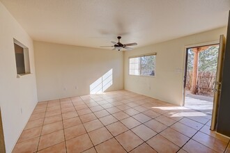 2210 Miguel Chavez Rd, Unit 813 in Santa Fe, NM - Building Photo - Building Photo