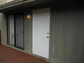 10 Crossings Cir-Unit -E in Boynton Beach, FL - Building Photo - Building Photo