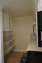 8021 Glen Eva Way in Citrus Heights, CA - Building Photo - Building Photo