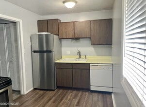2275 N Cable Rd, Unit No 36 in Lima, OH - Building Photo - Building Photo